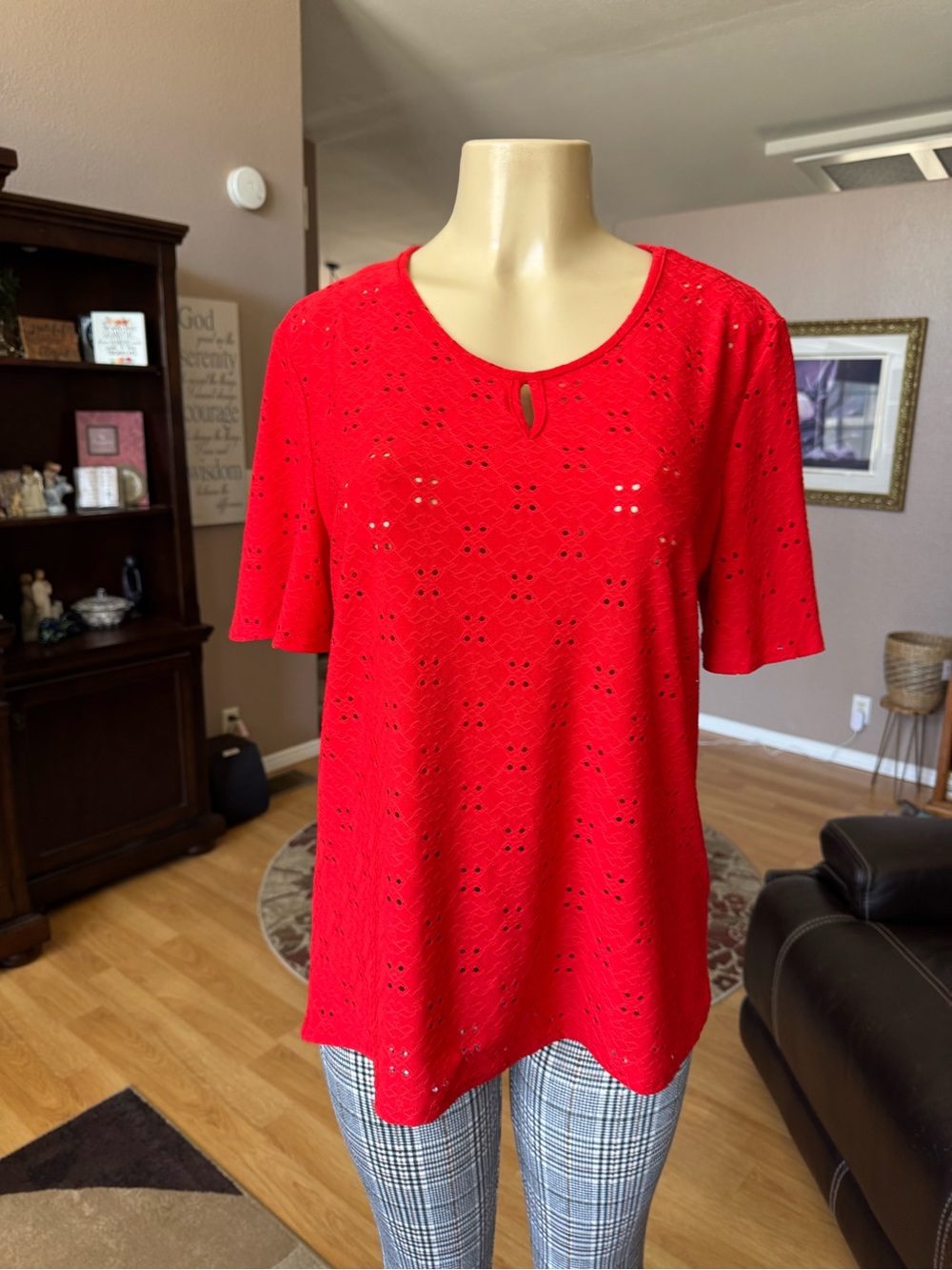 Ashley Blue red eyelet knit short sleeve top-size XL